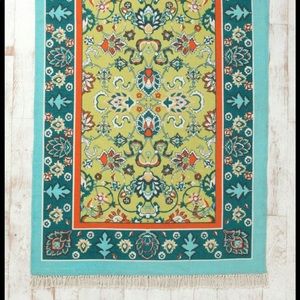 UO Limited Edition“Magic Thinking Bazaar Rug”